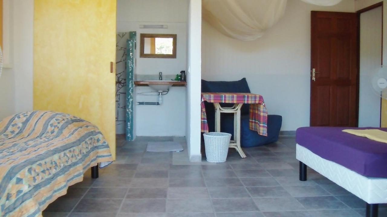 Gites Mosaiques Sainte-Rose Luaran gambar