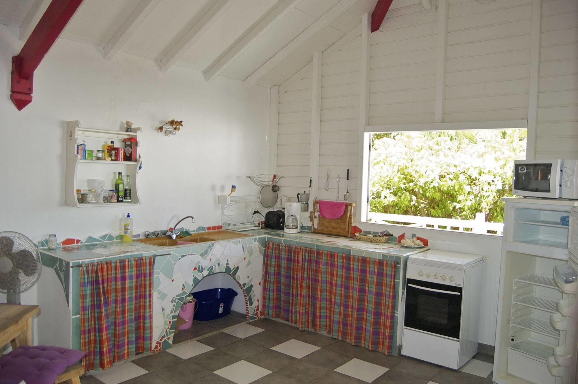Gites Mosaiques Sainte-Rose Luaran gambar
